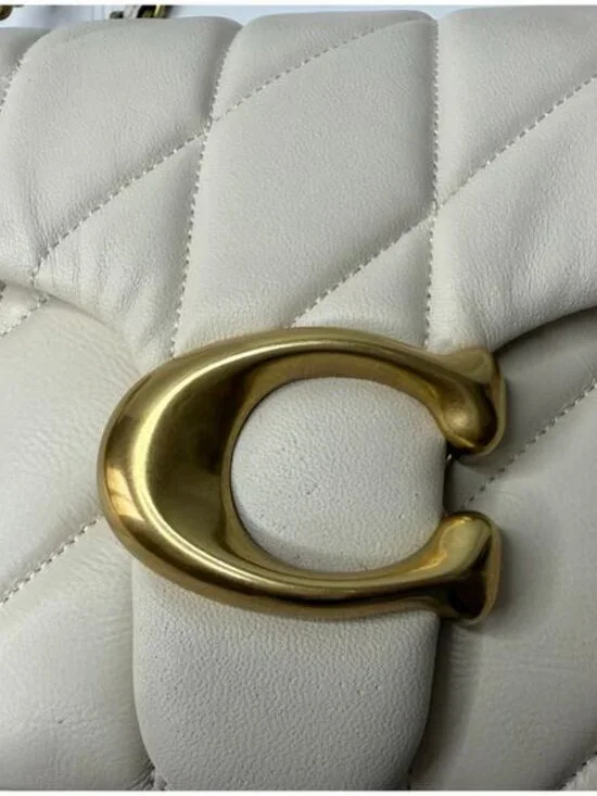 Coach Tabby Shoulder Bag 26 With Pillow Quilting Brass/Chaulk New with minor - Picture 2 of 10